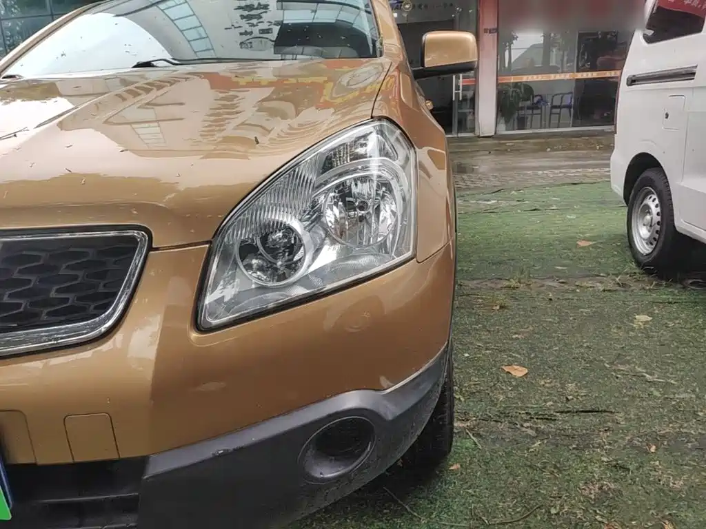 Qashqai 2012 1.6XE Wind 5MT 2WD купить на сайте DeffCars