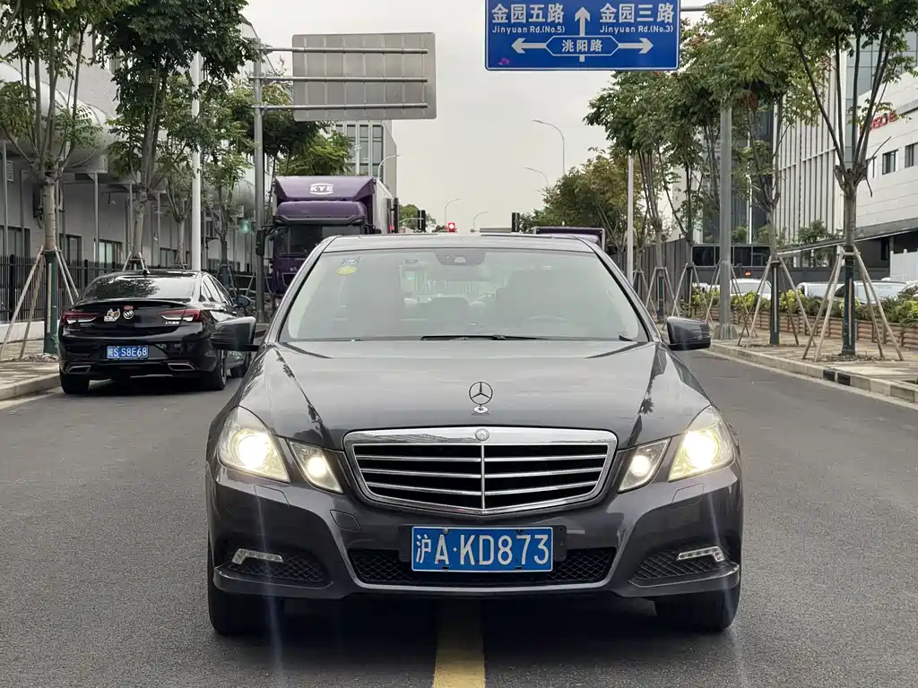 Mercedes-Benz E-Class (Imported) 2010 E 300 Elegant Luxury Edition купить на сайте DeffCars