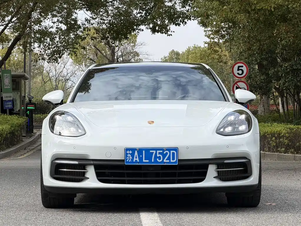 Panamera 2021 Panamera Executive Extended Edition 2.9T купить на сайте DeffCars