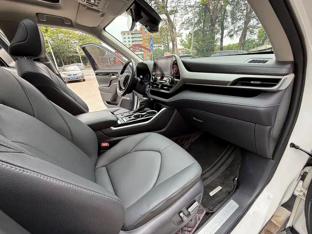 Highlander 2023 2.5L smart electric hybrid dual-engine four-wheel drive luxury version 7 seats купить на сайте DeffCars