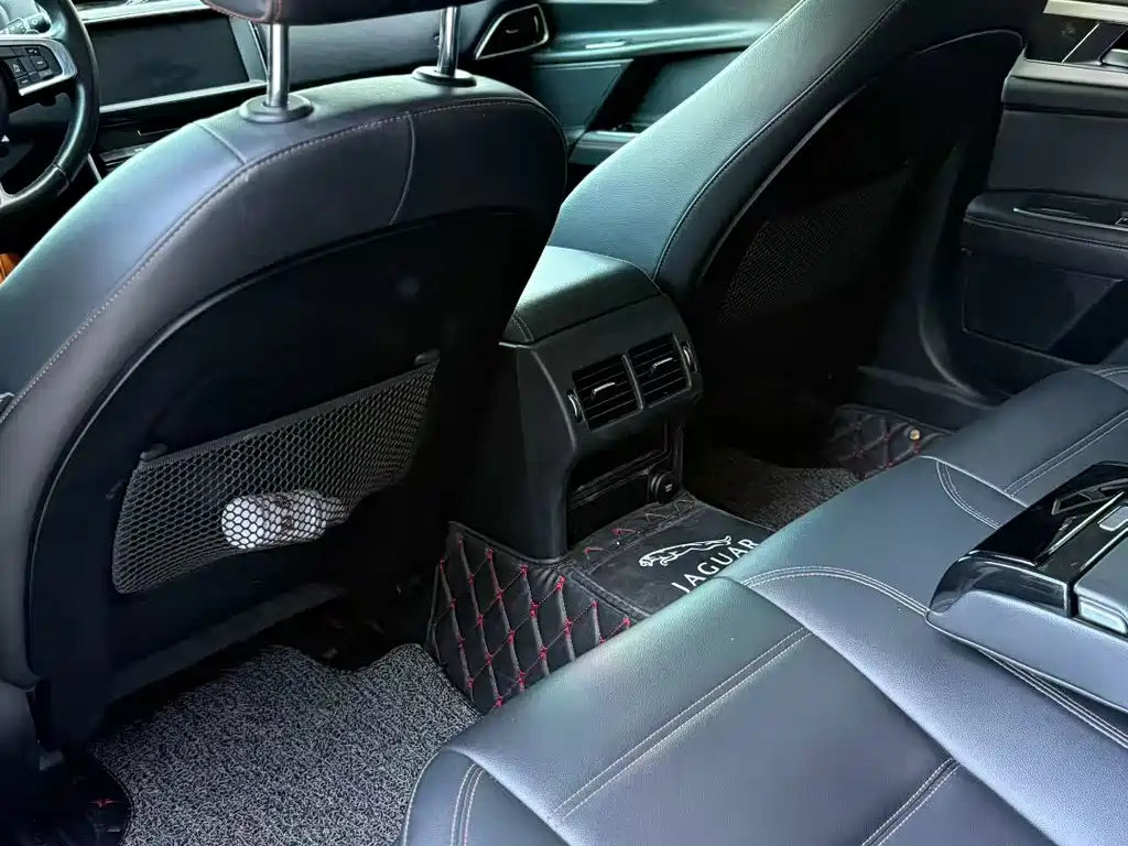 Jaguar XEL 2018 2.0T 200PS Premium Edition купить на сайте DeffCars