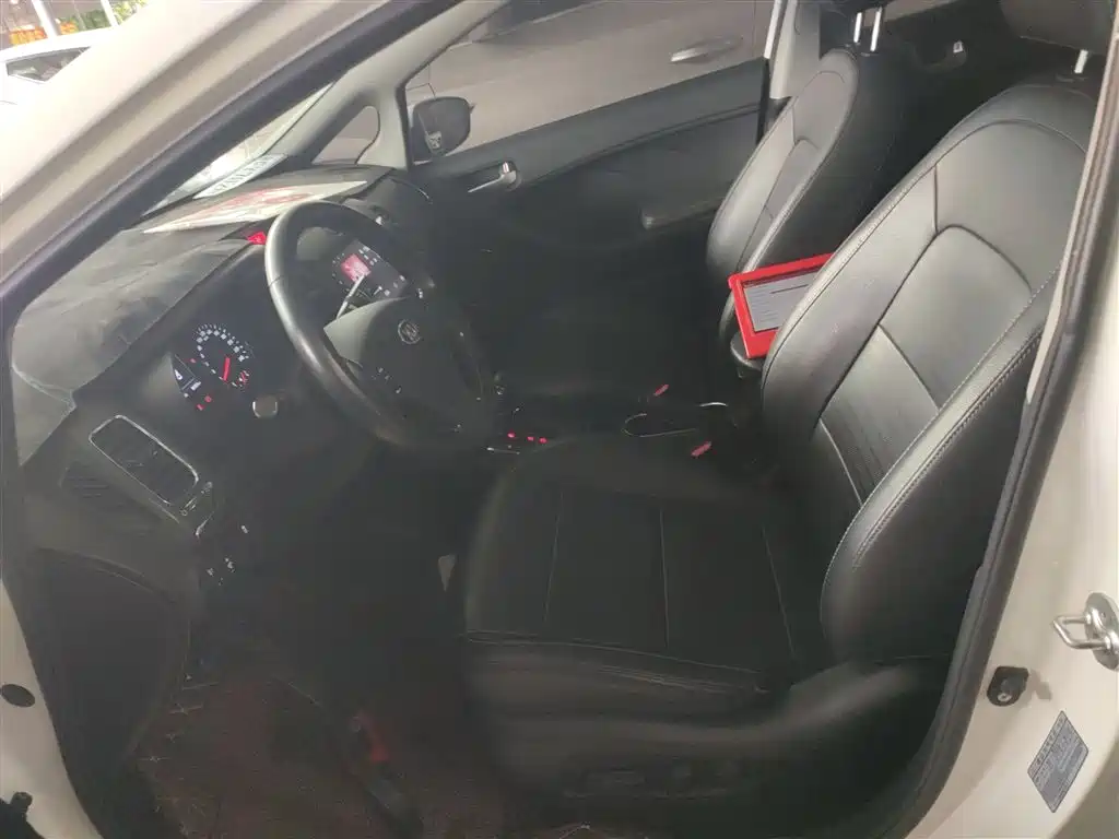 Kia K3 2017 1.6L Automatic 15th Anniversary Special Edition GLS купить на сайте DeffCars