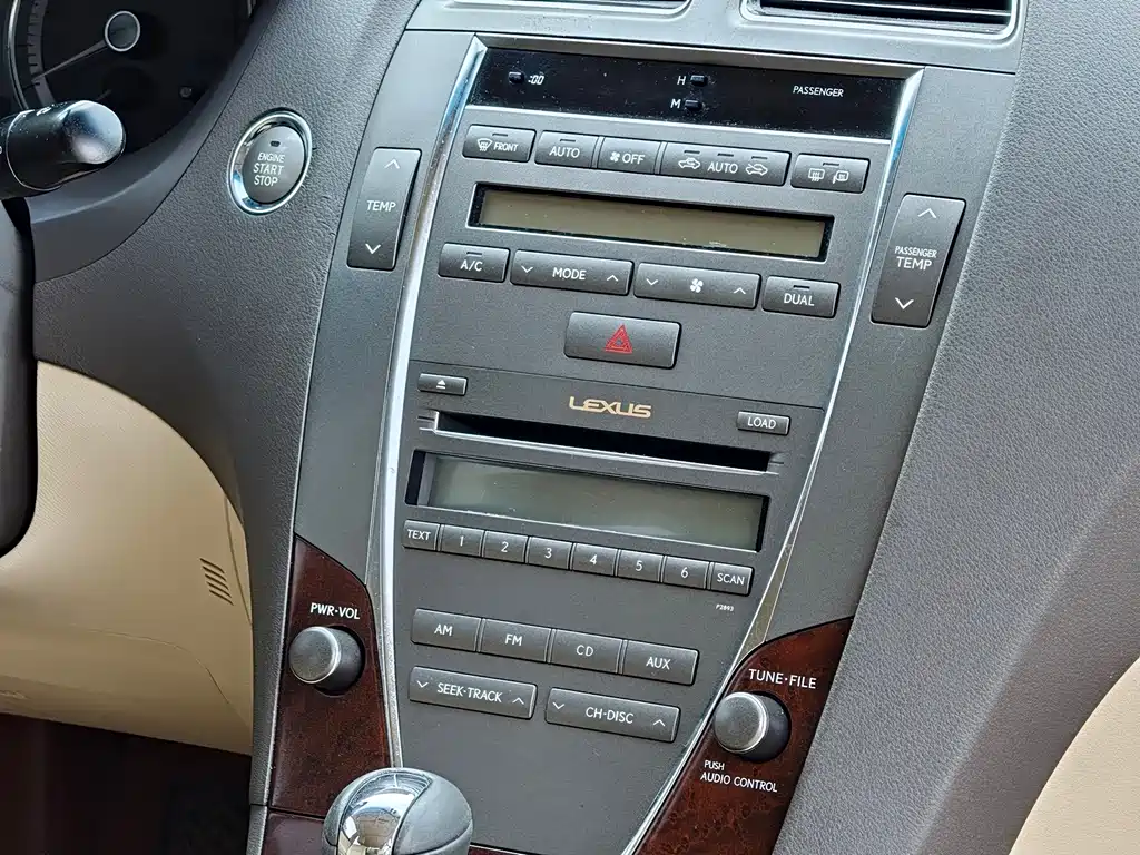 Lexus ES 2010 240 Elegant Edition купить на сайте DeffCars