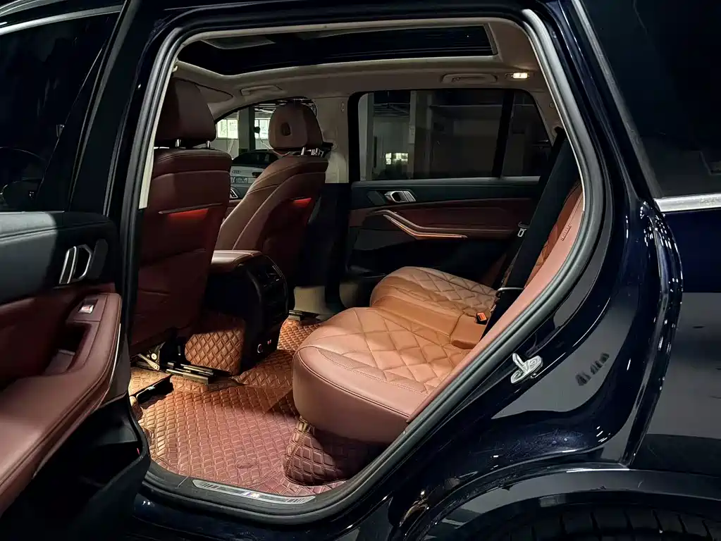BMW X5 2022 xDrive 30Li M Sports Package купить на сайте DeffCars
