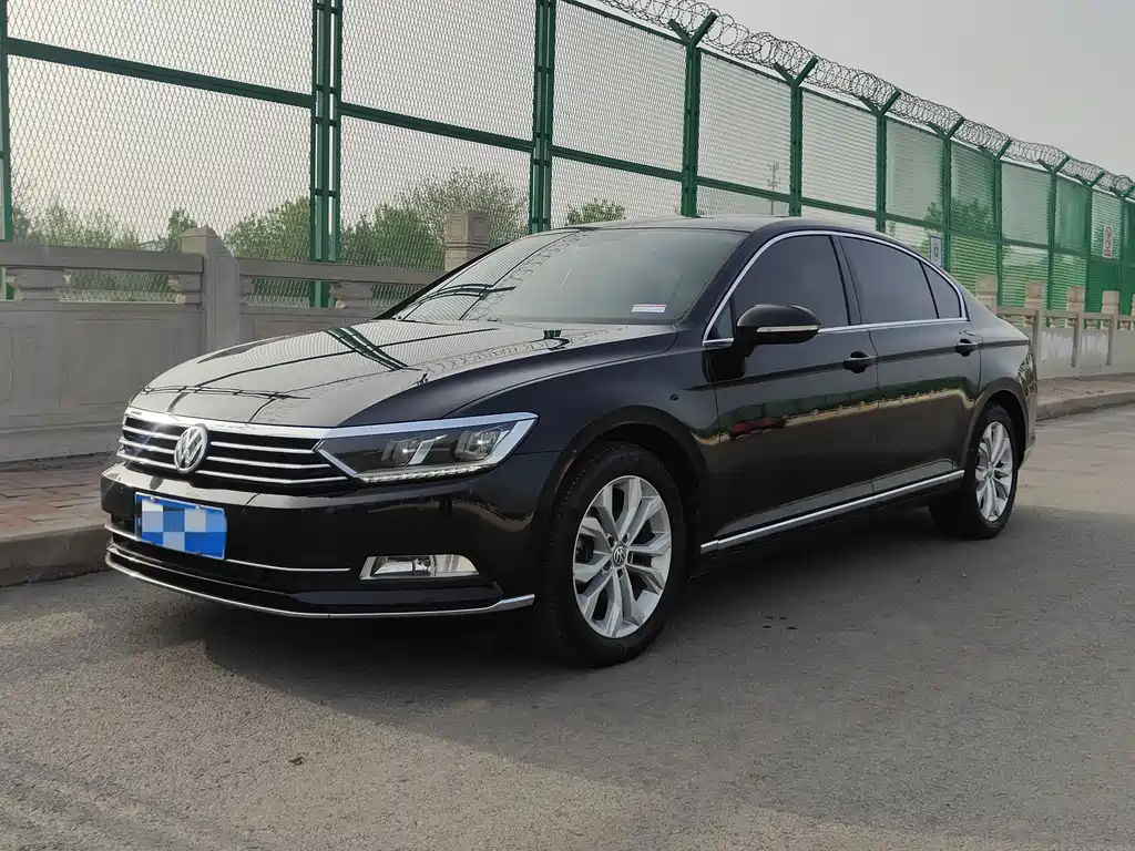 Magotan 2017 330TSI DSG luxury model купить на сайте DeffCars