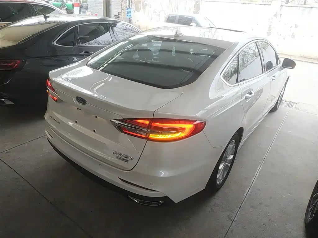 Mondeo 2020 EcoBoost 200 Fashion Model купить на сайте DeffCars