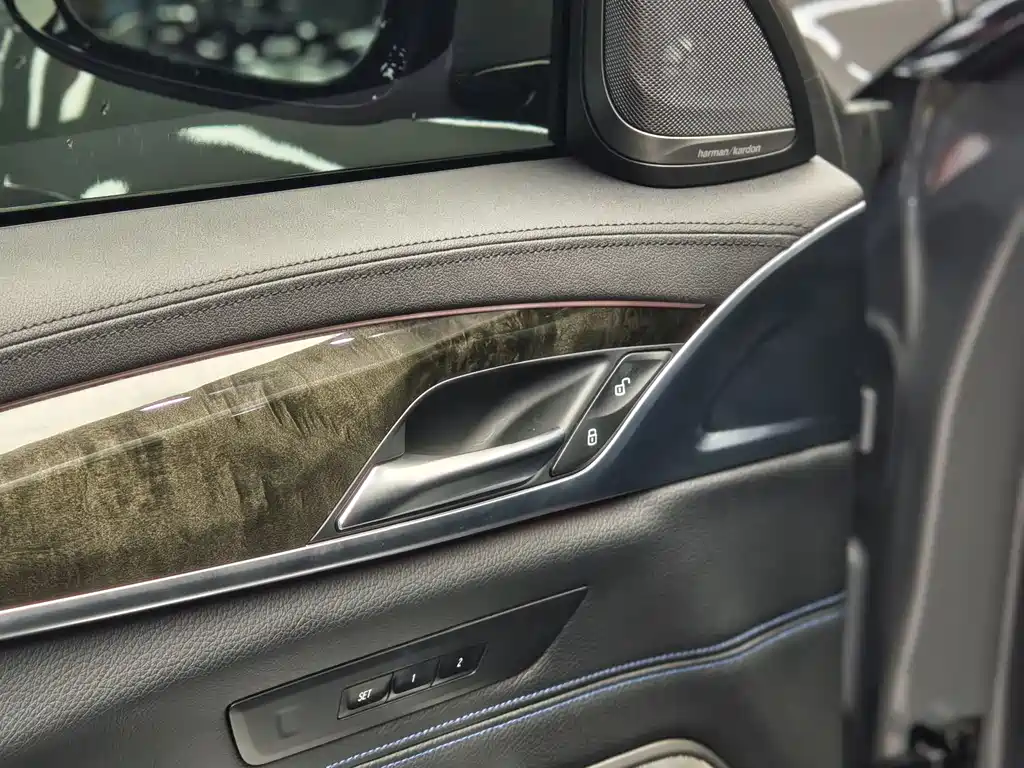 BMW 6 Series GT 2021 facelift 630i M Sports Package купить на сайте DeffCars