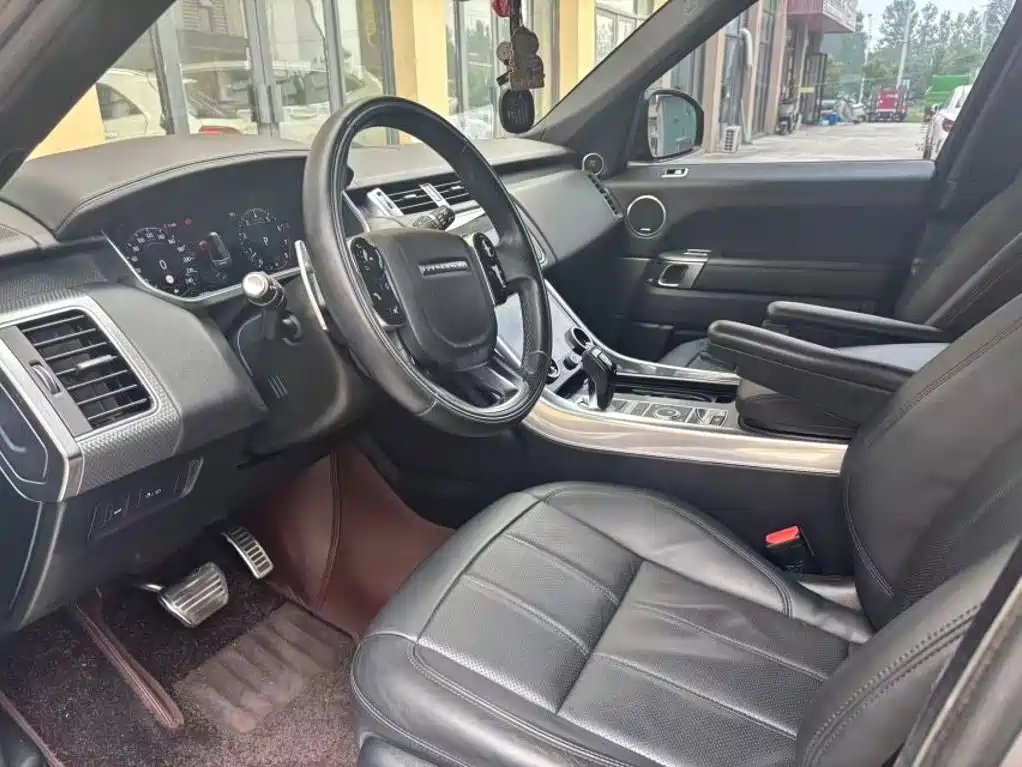 Range Rover Sport 2020 3.0 L6 HSE DYNAMIC купить на сайте DeffCars