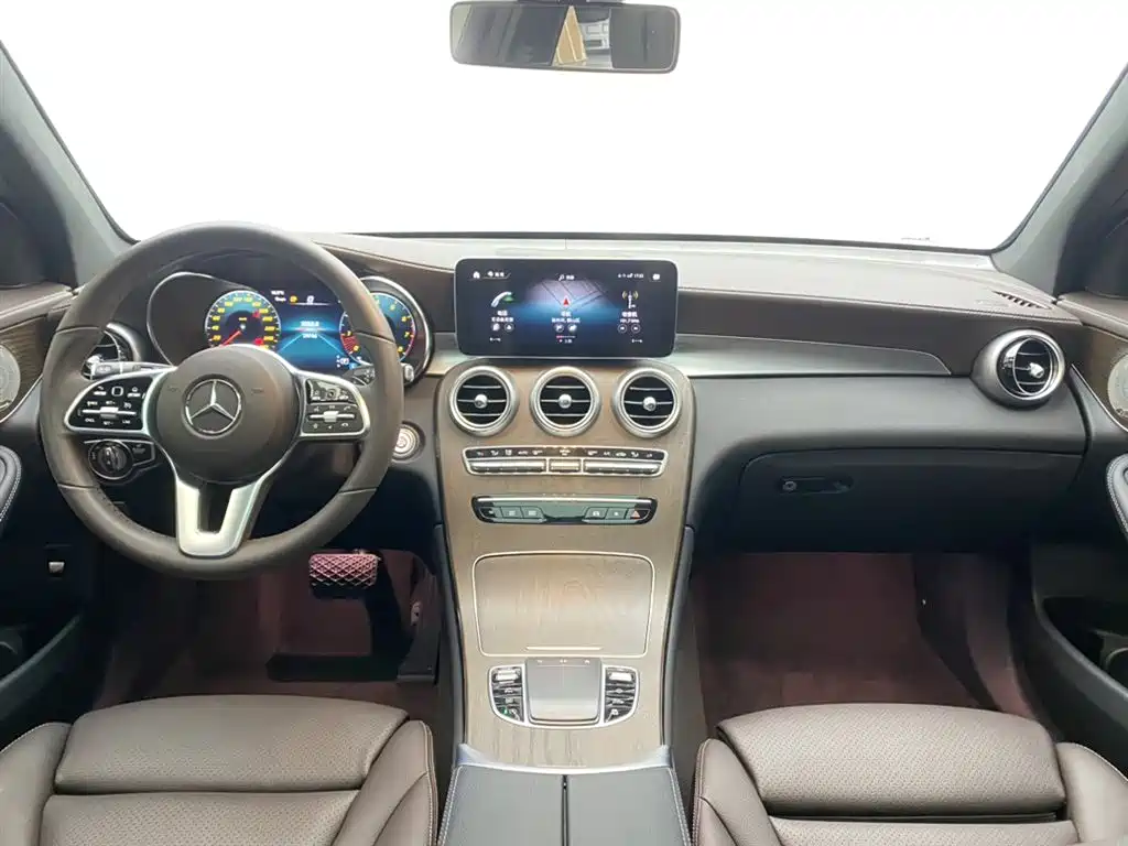 Mercedes-Benz GLC 2022 facelift GLC 300 L 4MATIC Dynamic Edition купить на сайте DeffCars