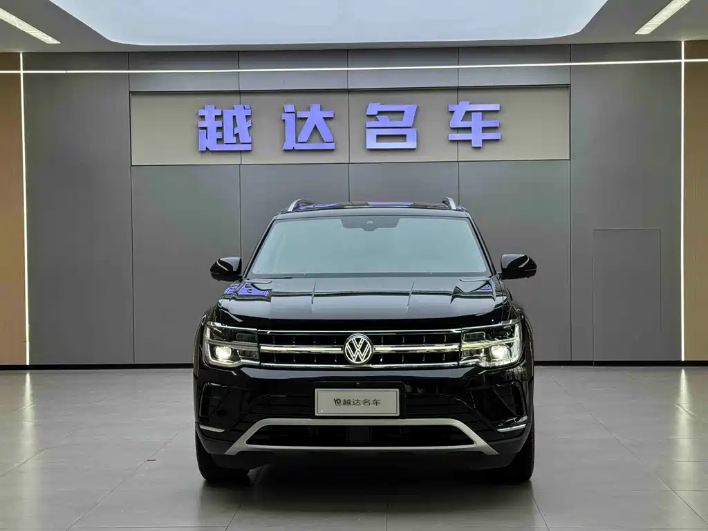 Touron 2024 380TSI four-wheel drive luxury version купить на сайте DeffCars