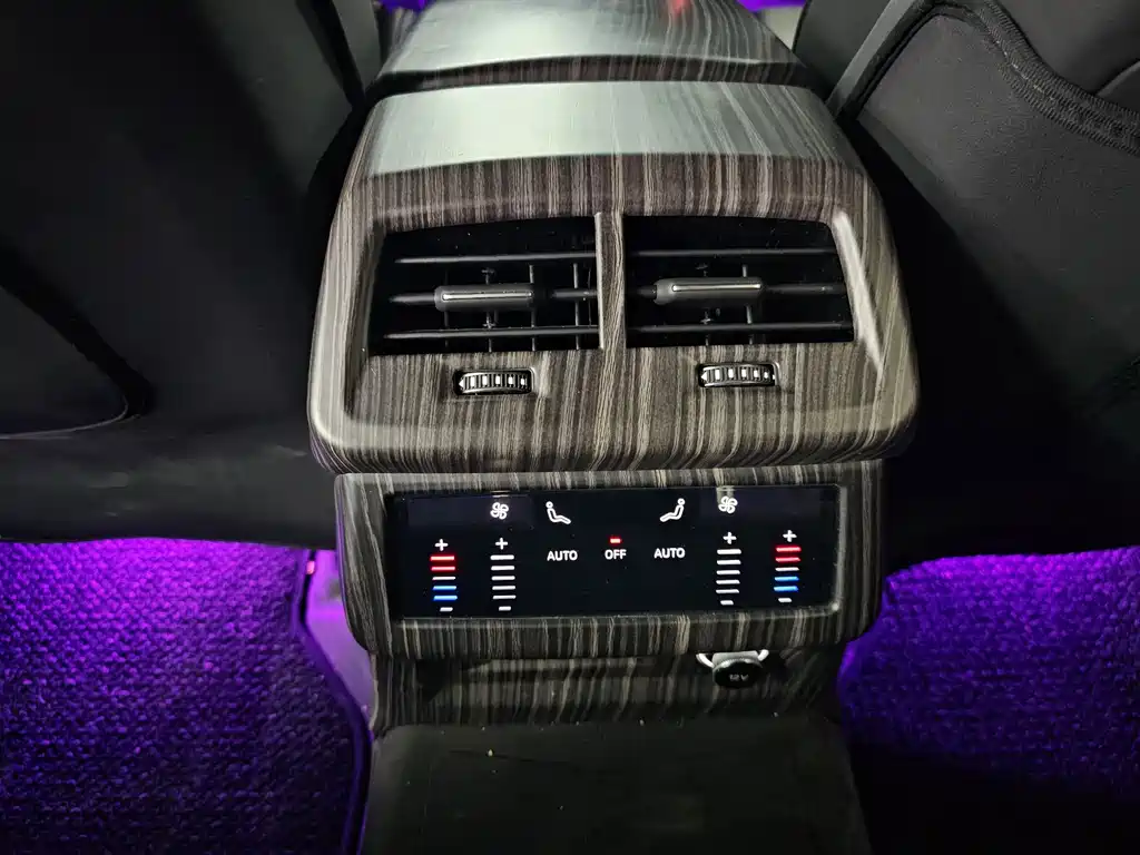 Audi A6L 2024 45 TFSI quattro premium dynamic model купить на сайте DeffCars