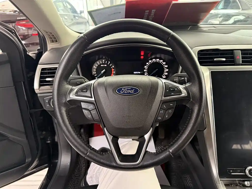 Mondeo 2020 EcoBoost 180 Fashion Model купить на сайте DeffCars