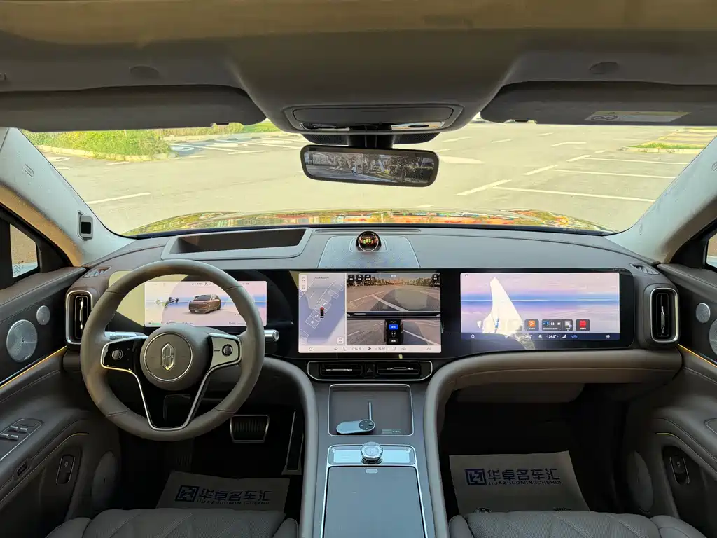 Wenjie M9 2025 extended range Ultra version 52kWh 6-seater version (192-line lidar) купить на сайте DeffCars