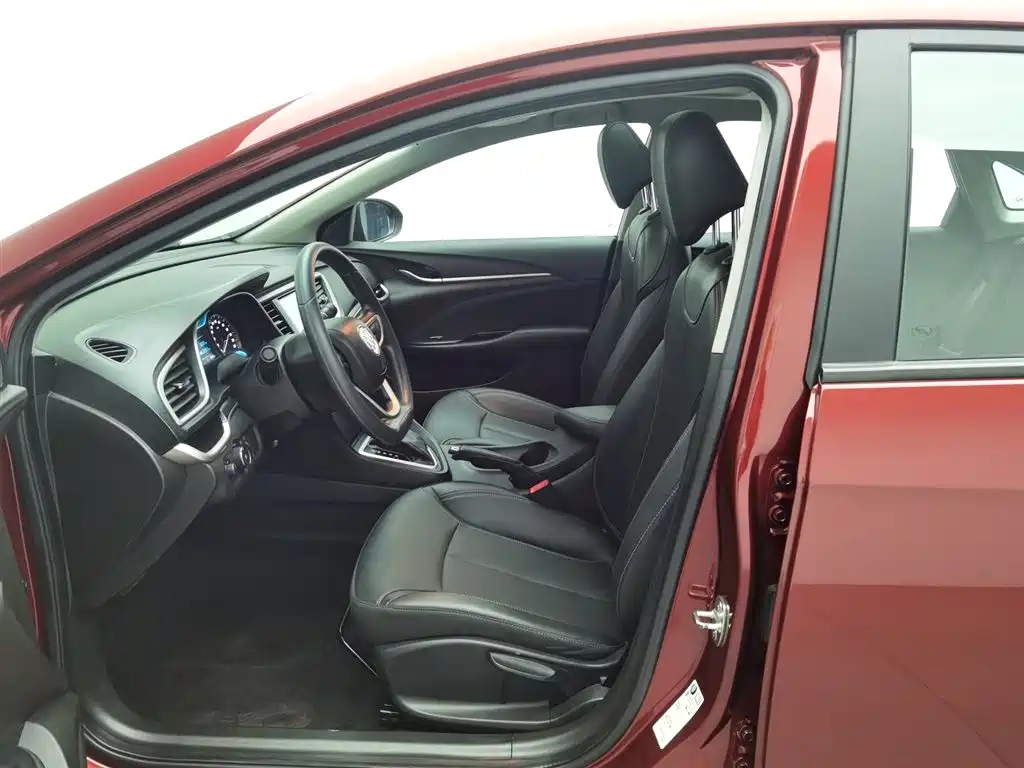Yinglang 2021 model model 1.5L automatic elite model купить на сайте DeffCars