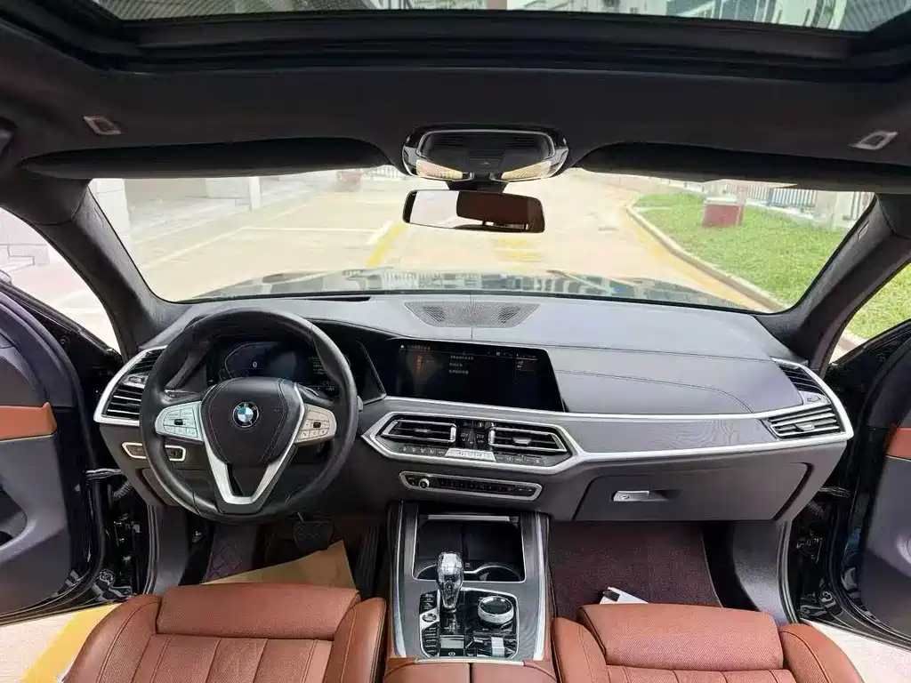 BMW X7 2022 xDrive40i Exclusive M Sports Package купить на сайте DeffCars