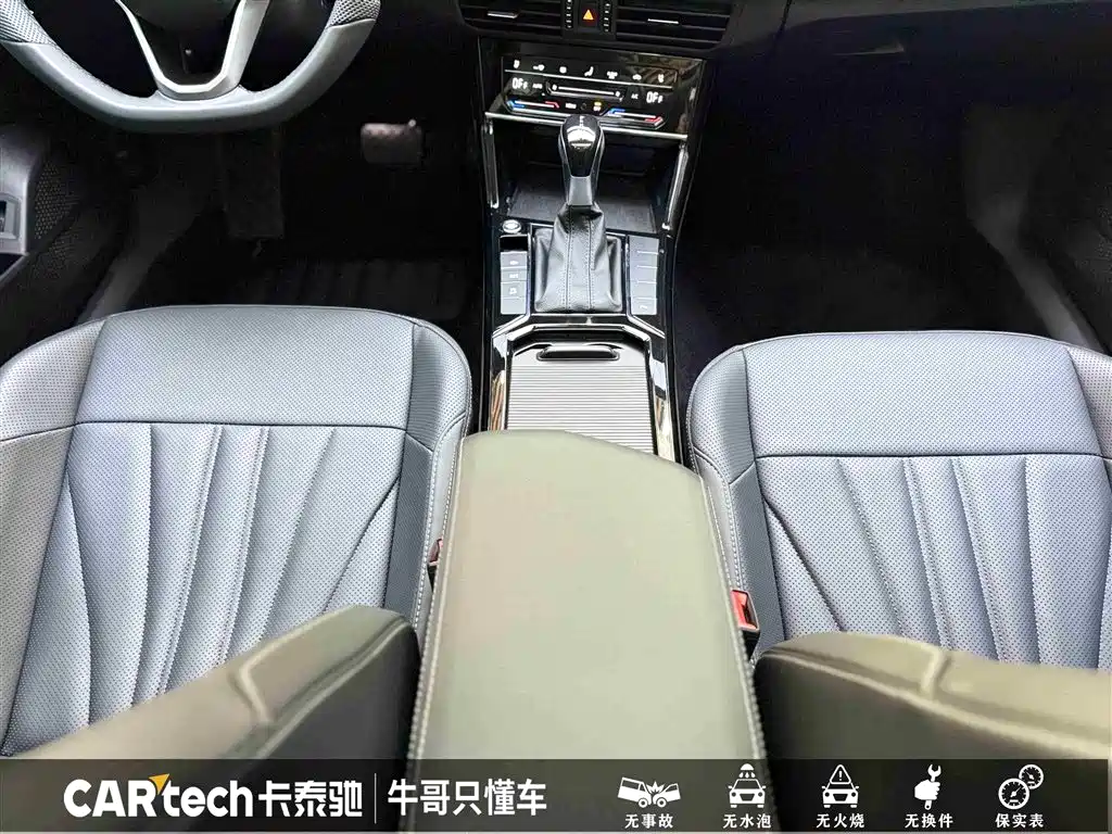 Passat 2025 Outstanding Model 330TSI Starry Sky Elite Edition купить на сайте DeffCars