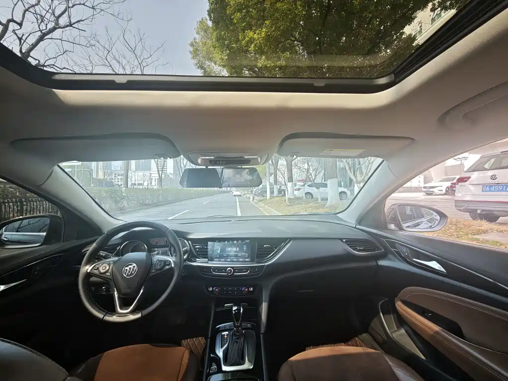 Regal 2019 20T Elite National VI купить на сайте DeffCars