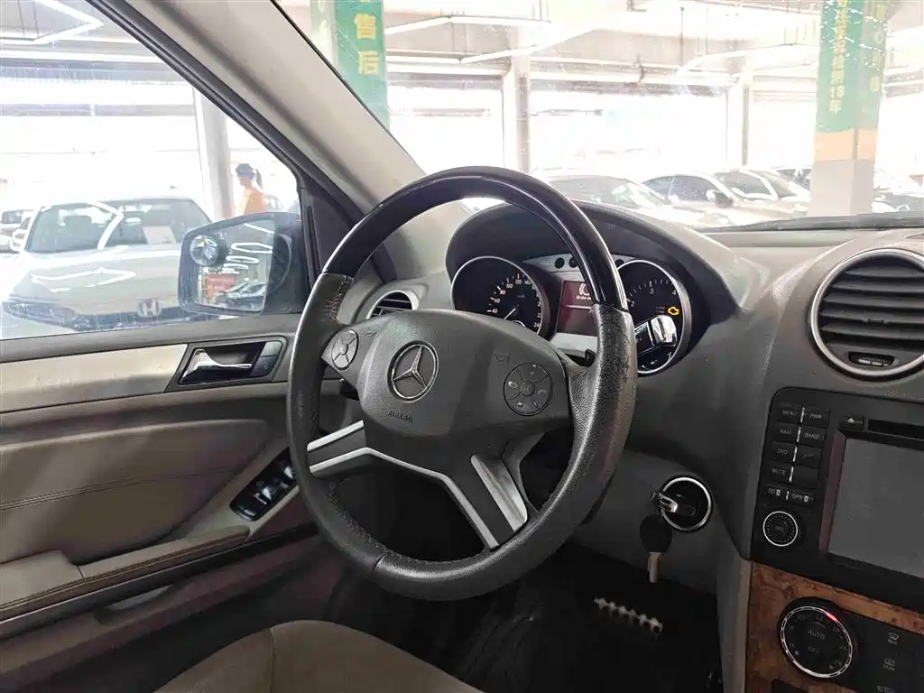 Mercedes-Benz M-Class 2010 ML 350 4MATIC luxury model купить на сайте DeffCars