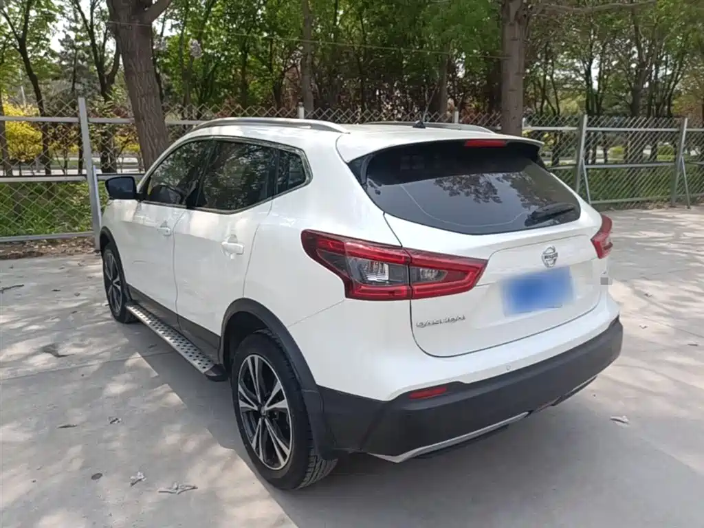 Qashqai 2021 2.0L CVT Deluxe Edition купить на сайте DeffCars
