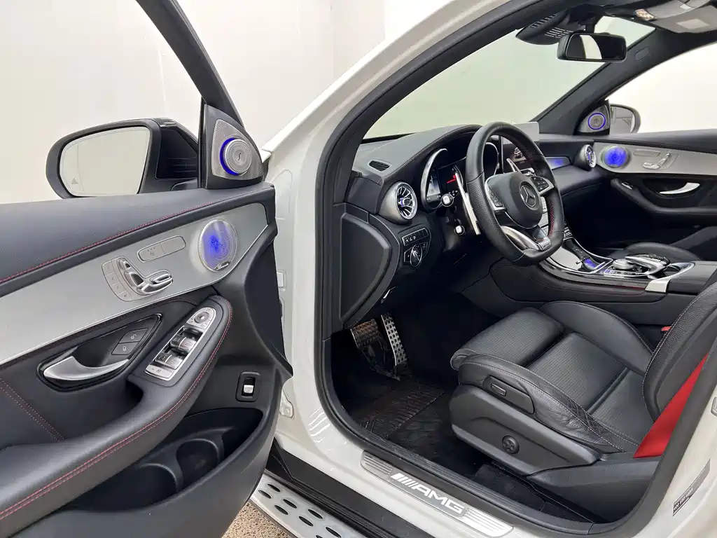 Mercedes-Benz GLC Coupe AMG 2017 AMG GLC 43 4MATIC Coupe SUV купить на сайте DeffCars