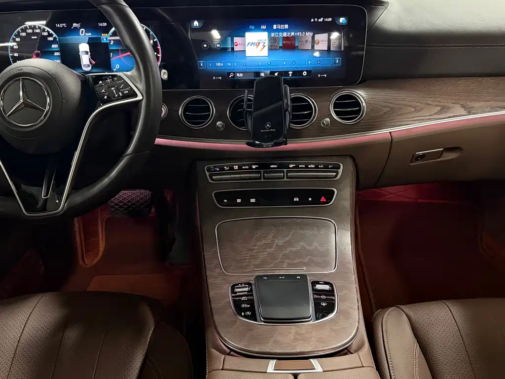 Mercedes-Benz E-Class 2023 facelift E 300 L luxury model купить на сайте DeffCars