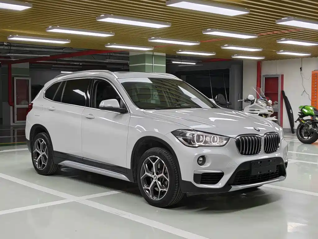 BMW X1 2019 xDrive20Li Exclusive Model купить на сайте DeffCars