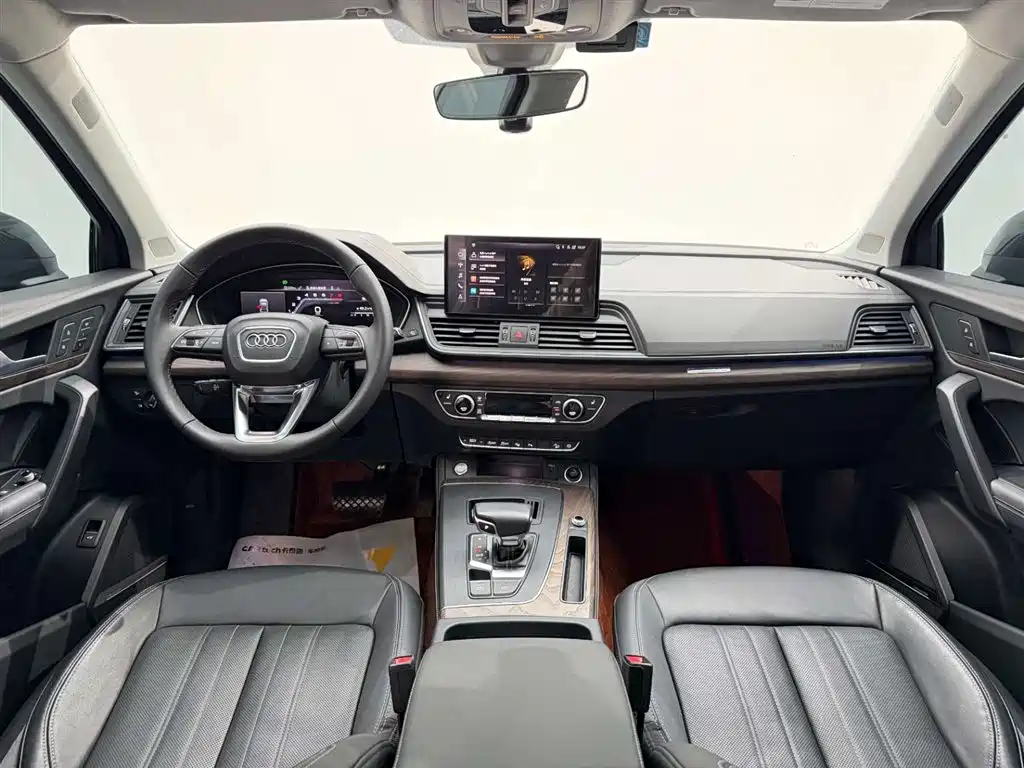 Audi Q5L 2022 45T luxury and elegant model купить на сайте DeffCars