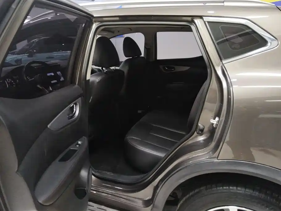 Qashqai 2021 2.0L CVT Deluxe Edition купить на сайте DeffCars