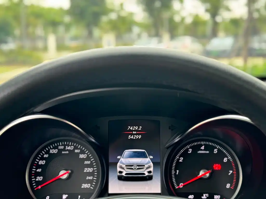 Mercedes-Benz GLC Coupe 2019 GLC 200 4MATIC Coupe SUV купить на сайте DeffCars