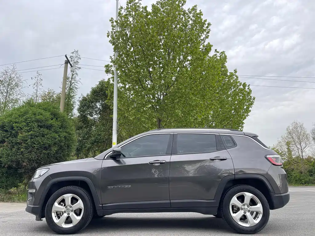 Compass 2020 220T Automatic Elite Edition купить на сайте DeffCars
