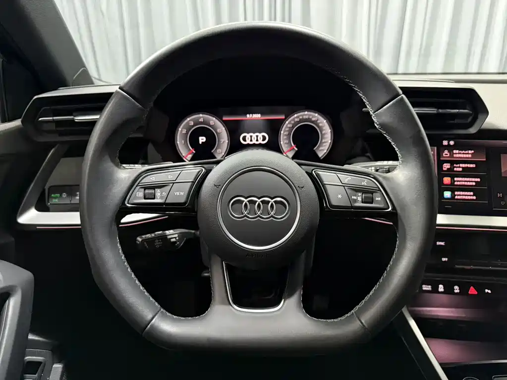 Audi A3 2022 Sportback 35 TFSI luxury sports model купить на сайте DeffCars