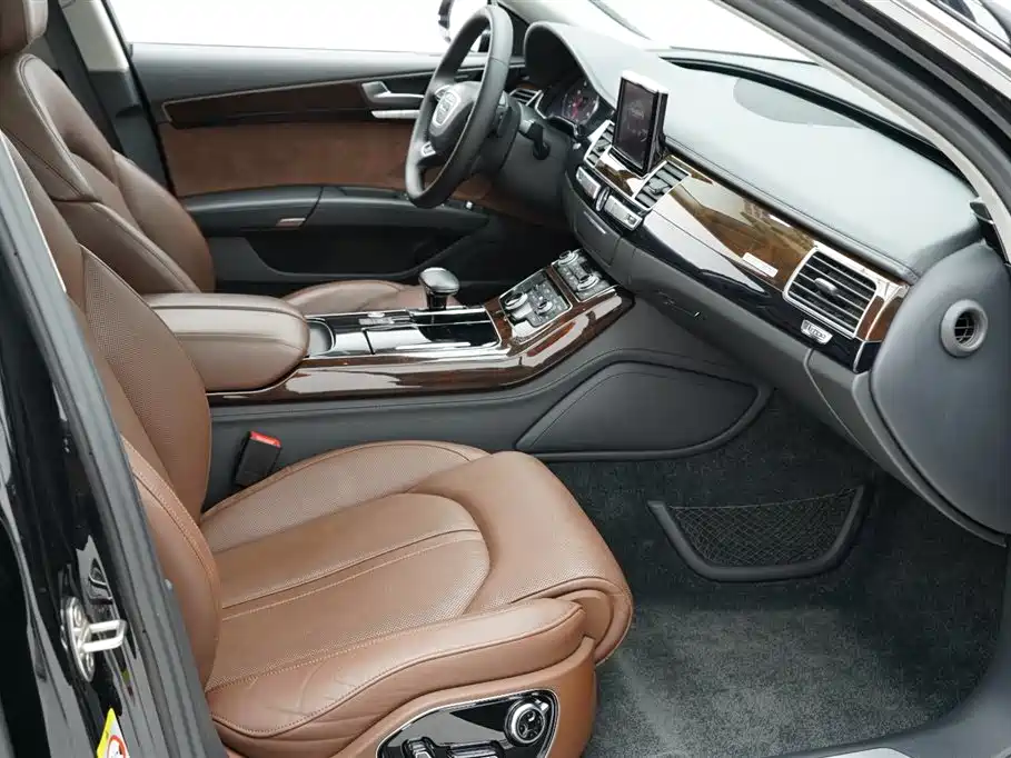 Audi A8 2016 A8L 45 TFSI quattro luxury model купить на сайте DeffCars