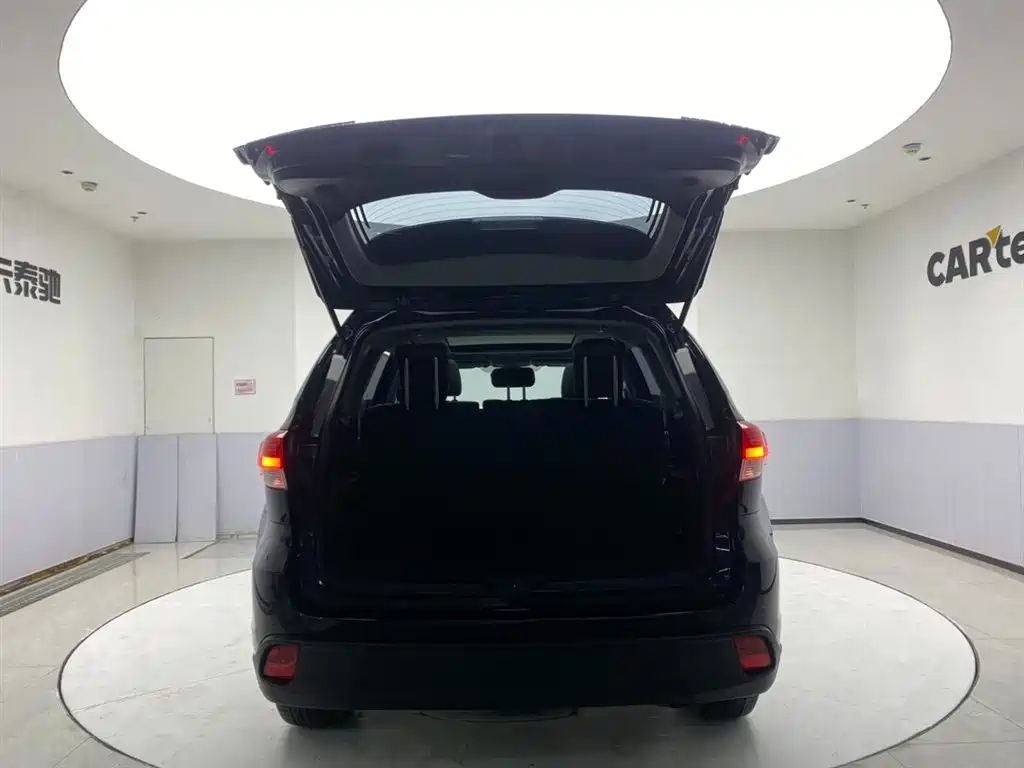Highlander 2021 2.0T four-wheel drive luxury version 7 seats купить на сайте DeffCars