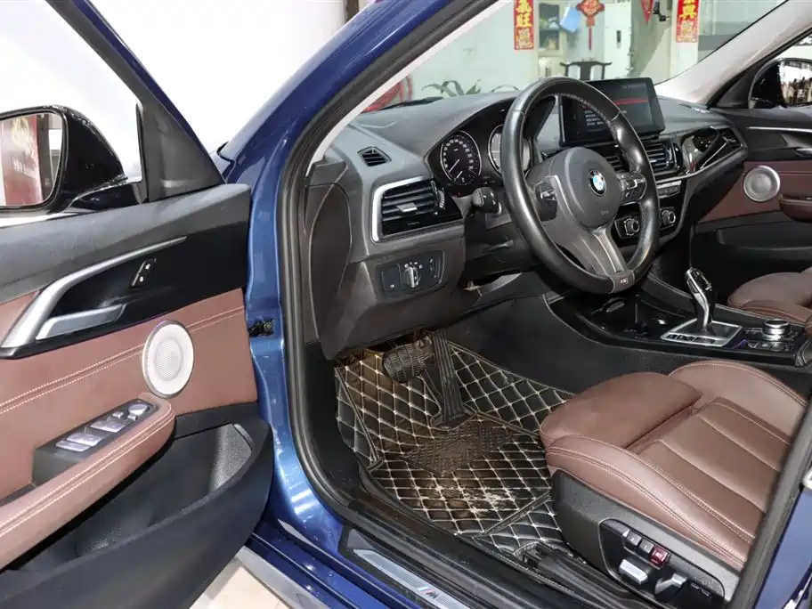 BMW 1 Series 2023 125i M Sports Night Edition купить на сайте DeffCars