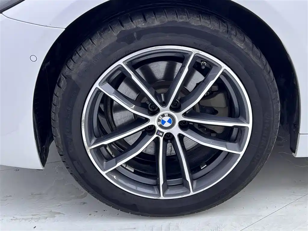 BMW 5 Series 2022 facelift 525Li M Sports Package купить на сайте DeffCars