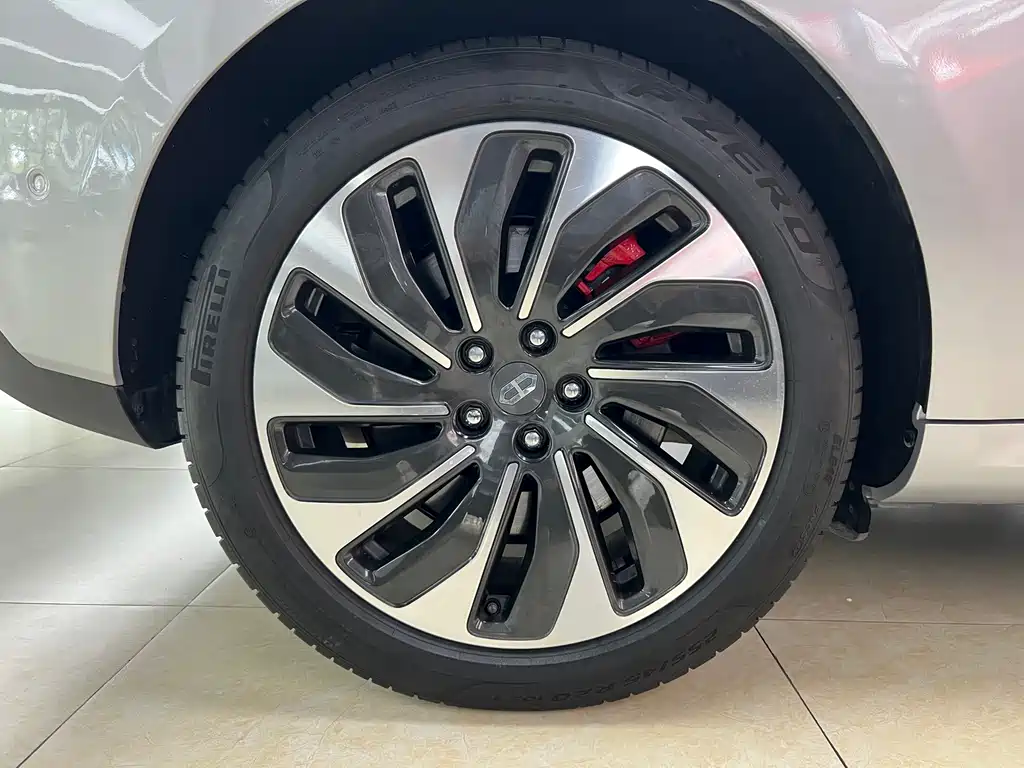 Wenjie M5 2022 extended range four-wheel drive performance version купить на сайте DeffCars