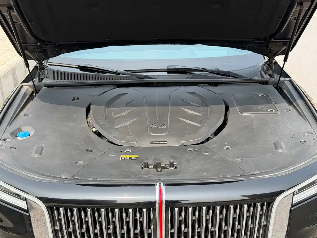 Hongqi H9 2020 3.0T Zhilian Qiling four-seater version купить на сайте DeffCars