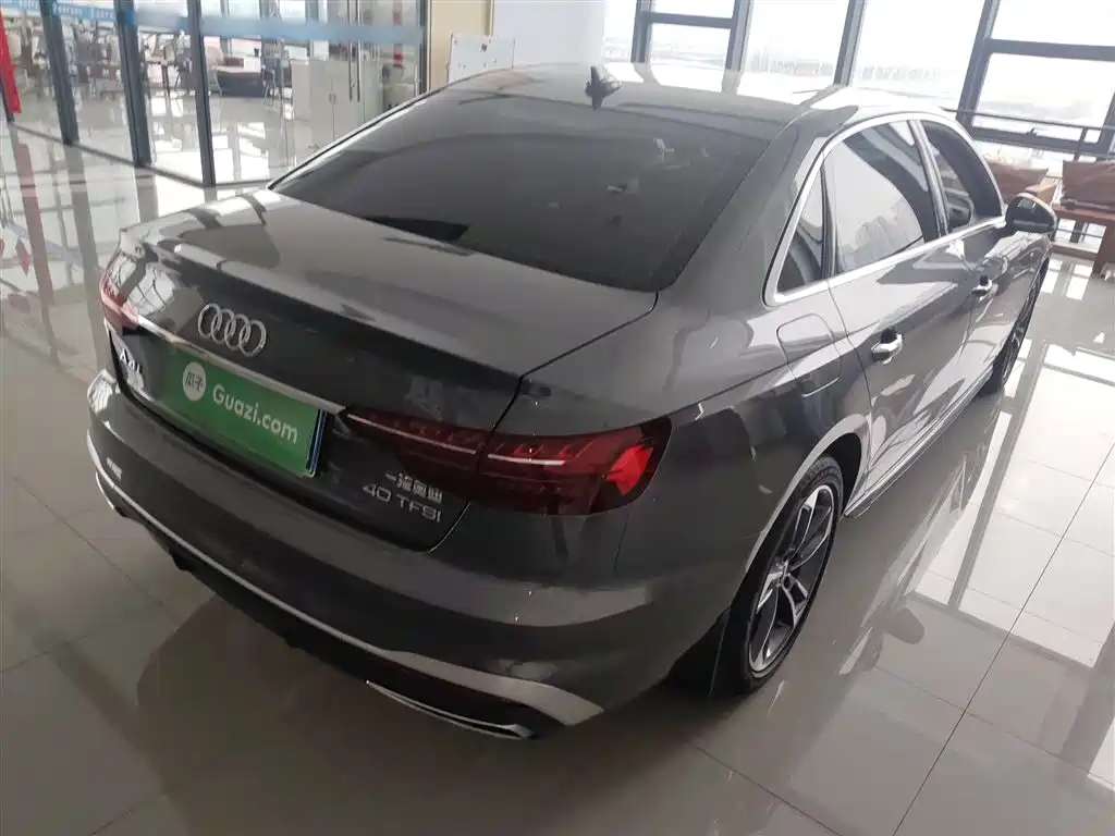Audi A4L 2022 40 TFSI Fashionable and Dynamic купить на сайте DeffCars