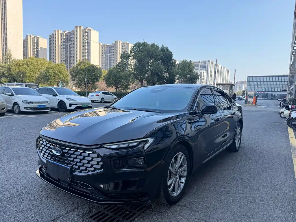 Mondeo 2023 EcoBoost 245 Luxury купить на сайте DeffCars