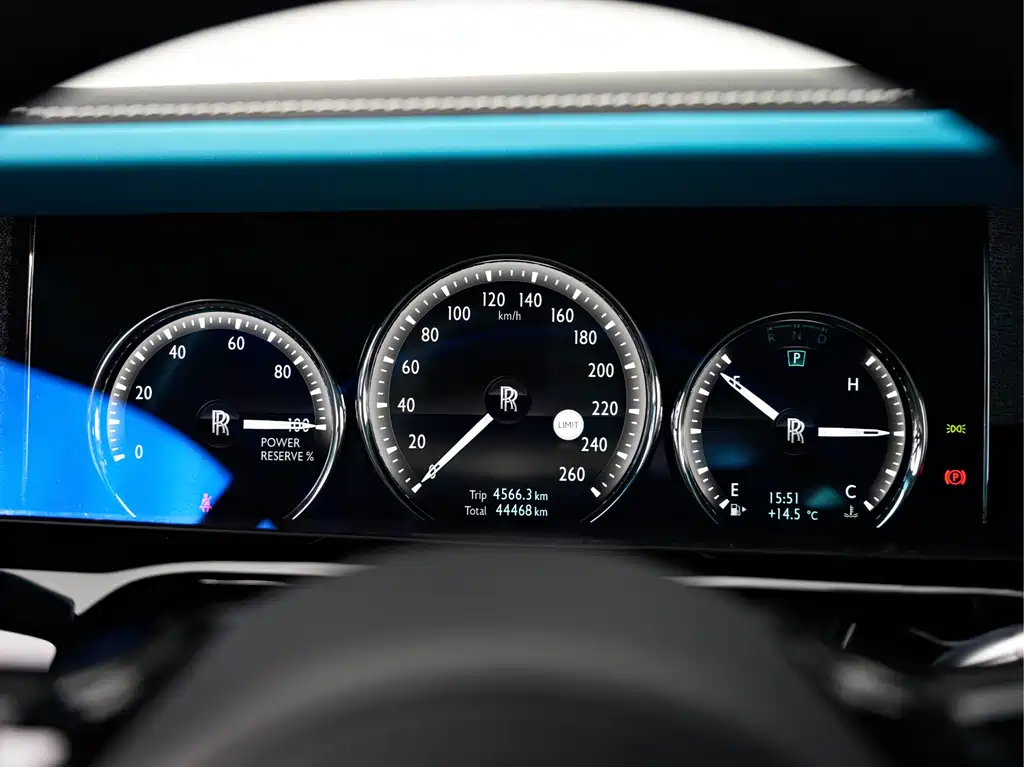 Phantom 2018 6.7T long wheelbase version купить на сайте DeffCars