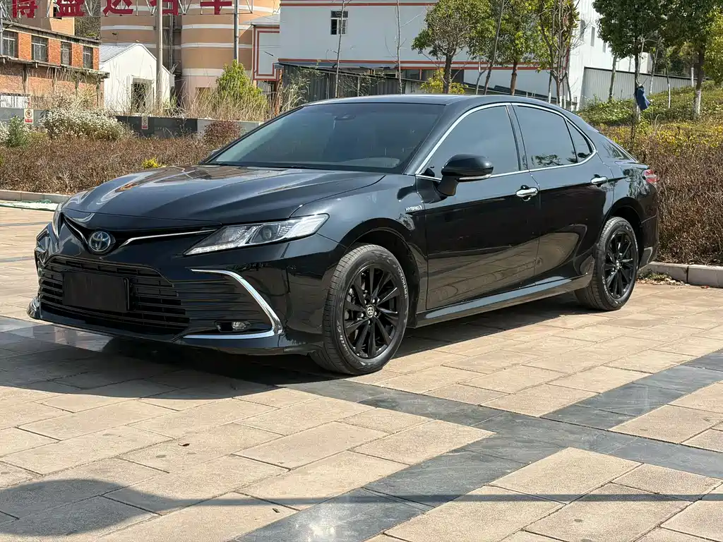 Camry 2021 Dual Engine 2.5HGVP Leading Edition купить на сайте DeffCars