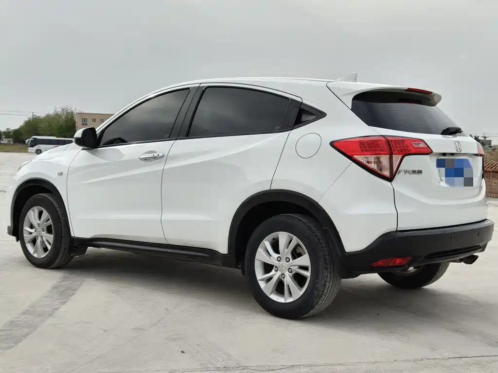 Binzhi 2017 1.8L CVT two-wheel drive elite model купить на сайте DeffCars