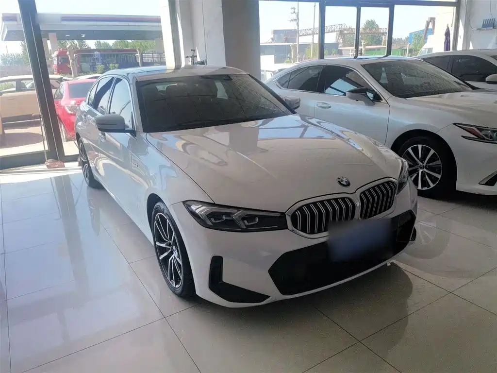 BMW 3 Series 2024 320Li M Sports Package купить на сайте DeffCars