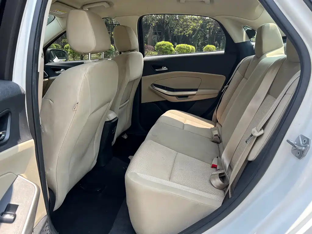 Escort 2017 facelift 1.5L automatic comfort model купить на сайте DeffCars