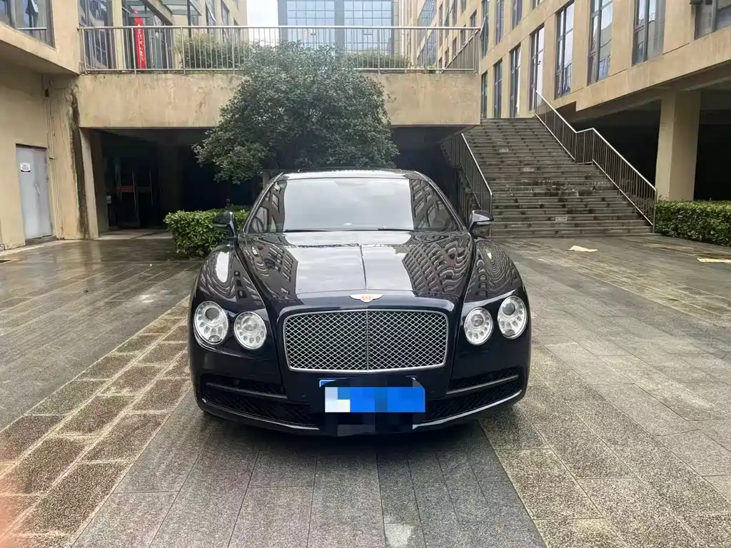 Flying Spur 2016 4.0T V8 Standard Edition купить на сайте DeffCars