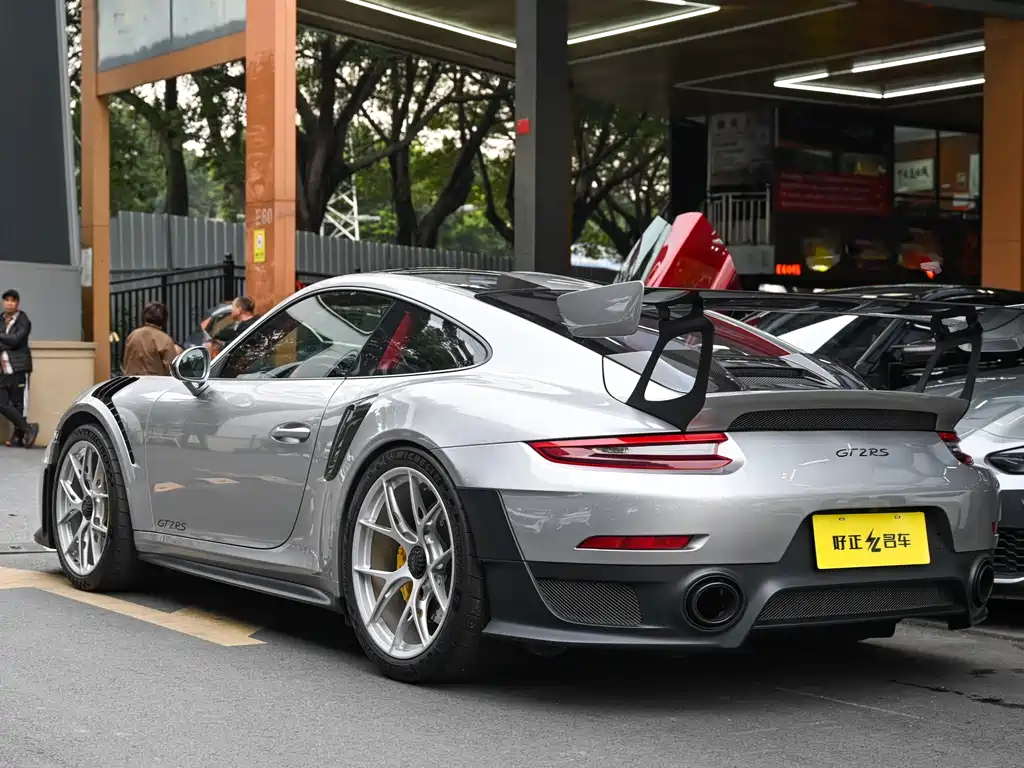 Porsche 911 2018 GT2 RS 3.8T купить на сайте DeffCars