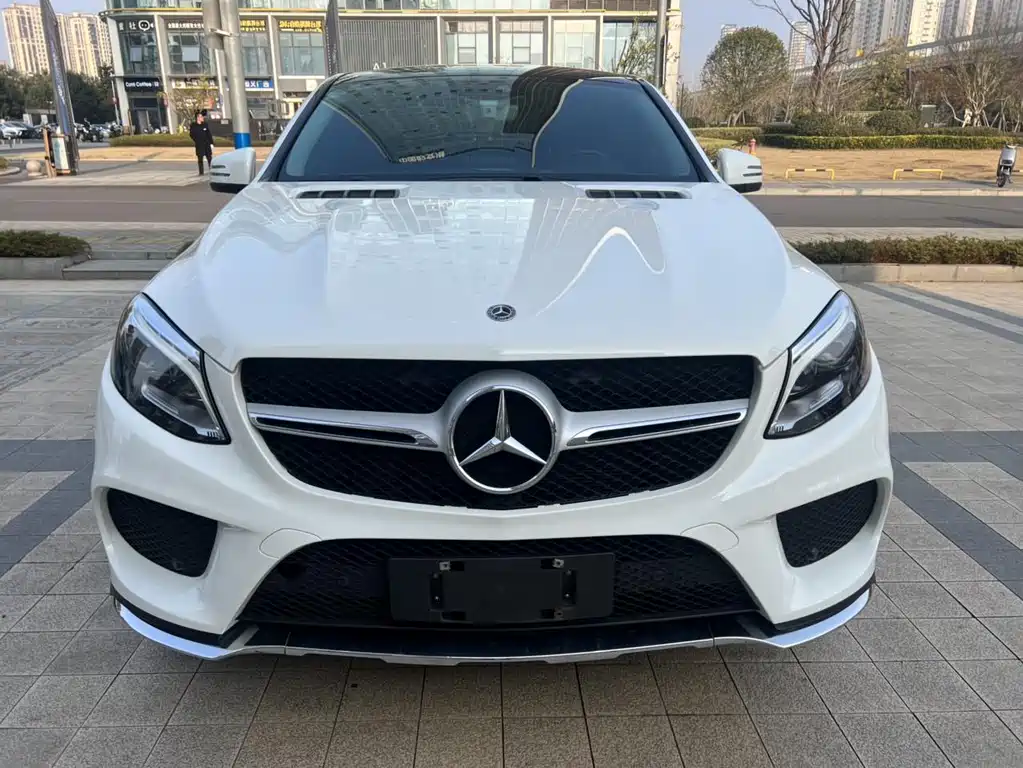 Mercedes-Benz GLE Coupe 2017 GLE 320 4MATIC Coupe SUV купить на сайте DeffCars
