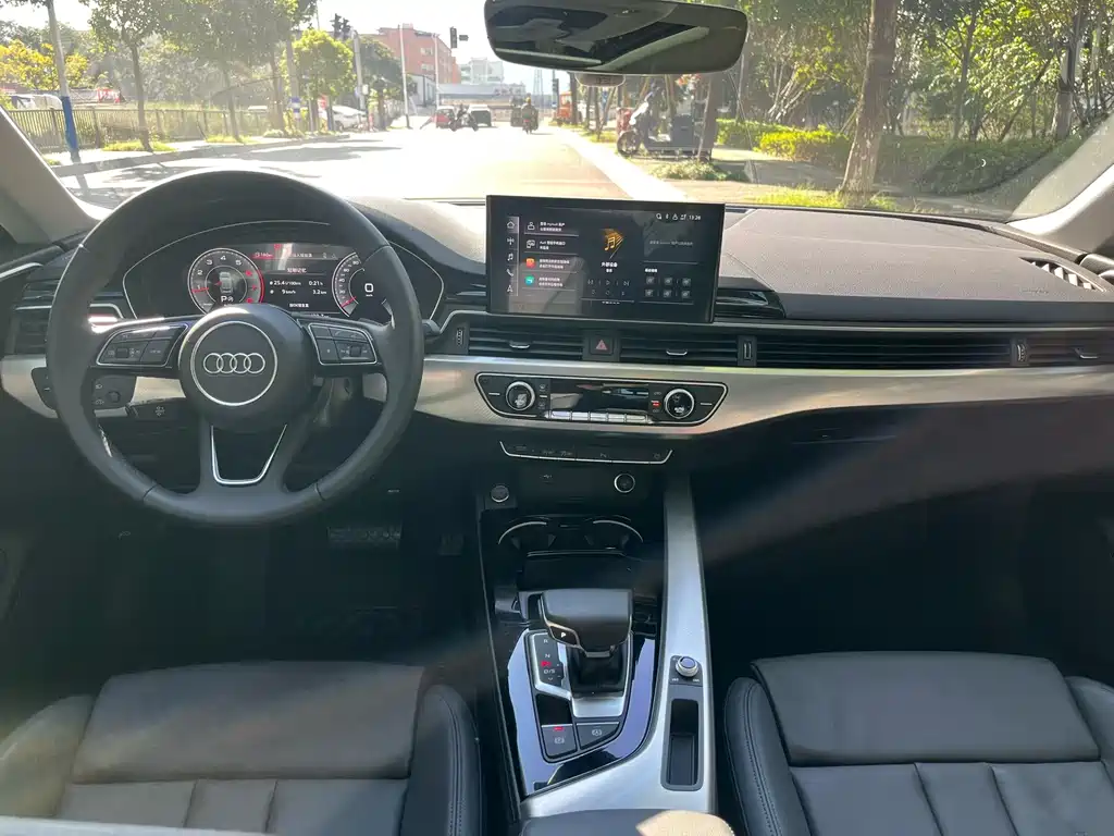 Audi A5 imported 2023 Sportback 40 TFSI fashionable and dynamic купить на сайте DeffCars