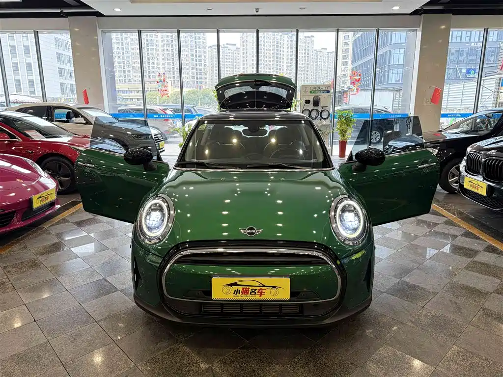 MINI 2022 1.5T COOPER Classic купить на сайте DeffCars