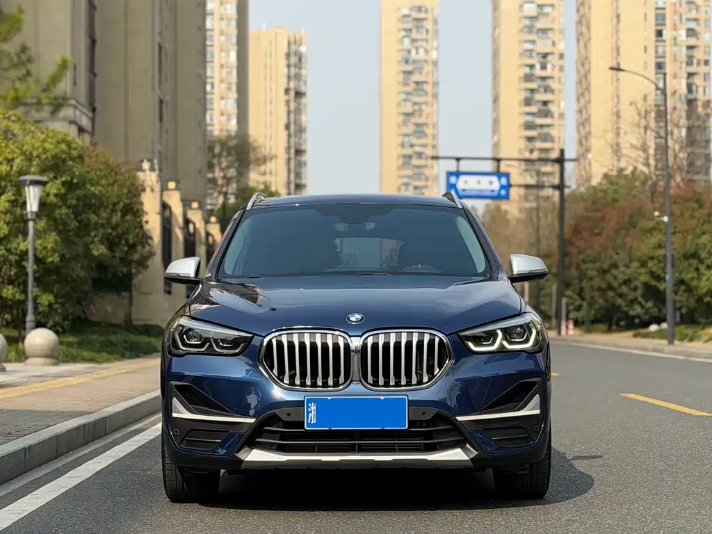BMW X1 2021 facelift xDrive25Li exclusive model купить на сайте DeffCars